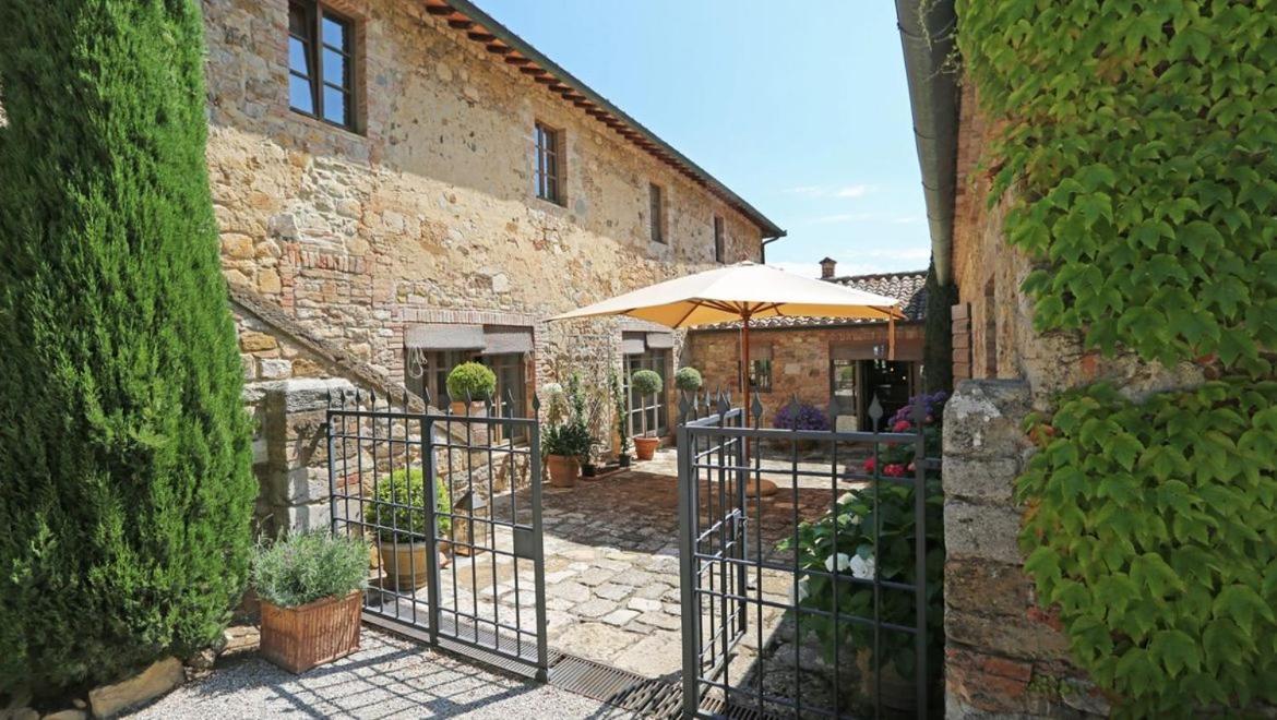 Abbadia Wine Relais Bed and Breakfast Montefollonico Exterior foto